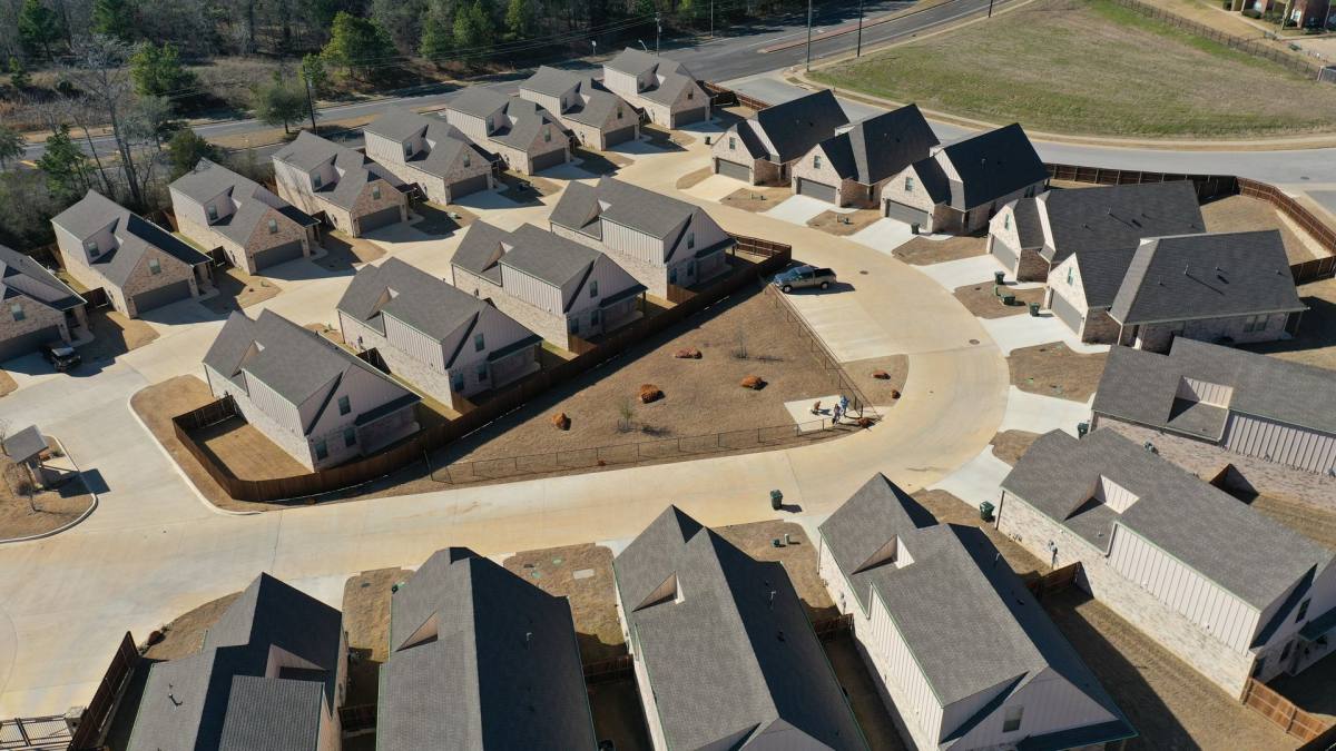 Apartment for rent at 4304 Omen Hill Way, Tyler, TX 75707