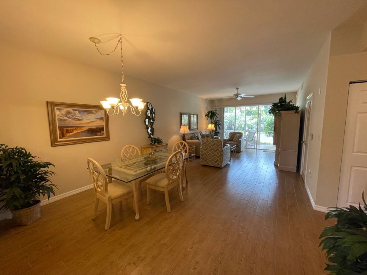Apartment for rent at 519 Roma Court, Naples, FL 34110