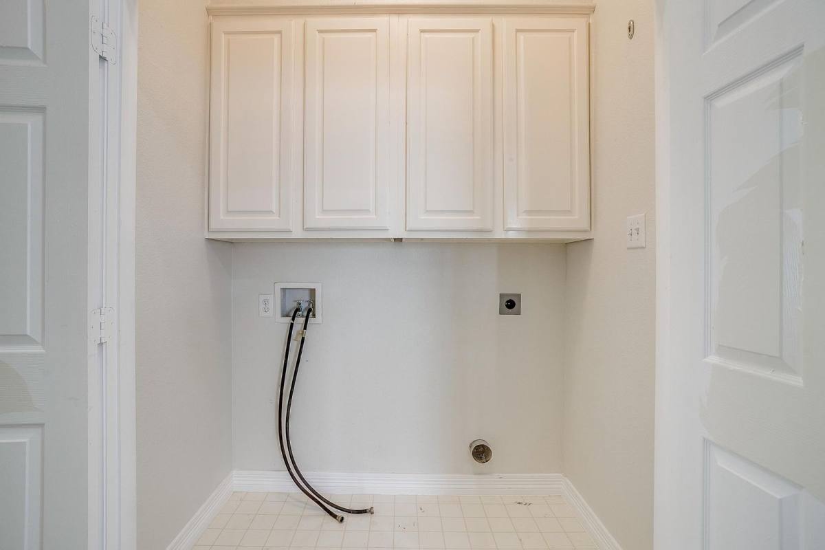 Townhouse for rent at 5505 El Campo Ave, Fort Worth, TX 76107