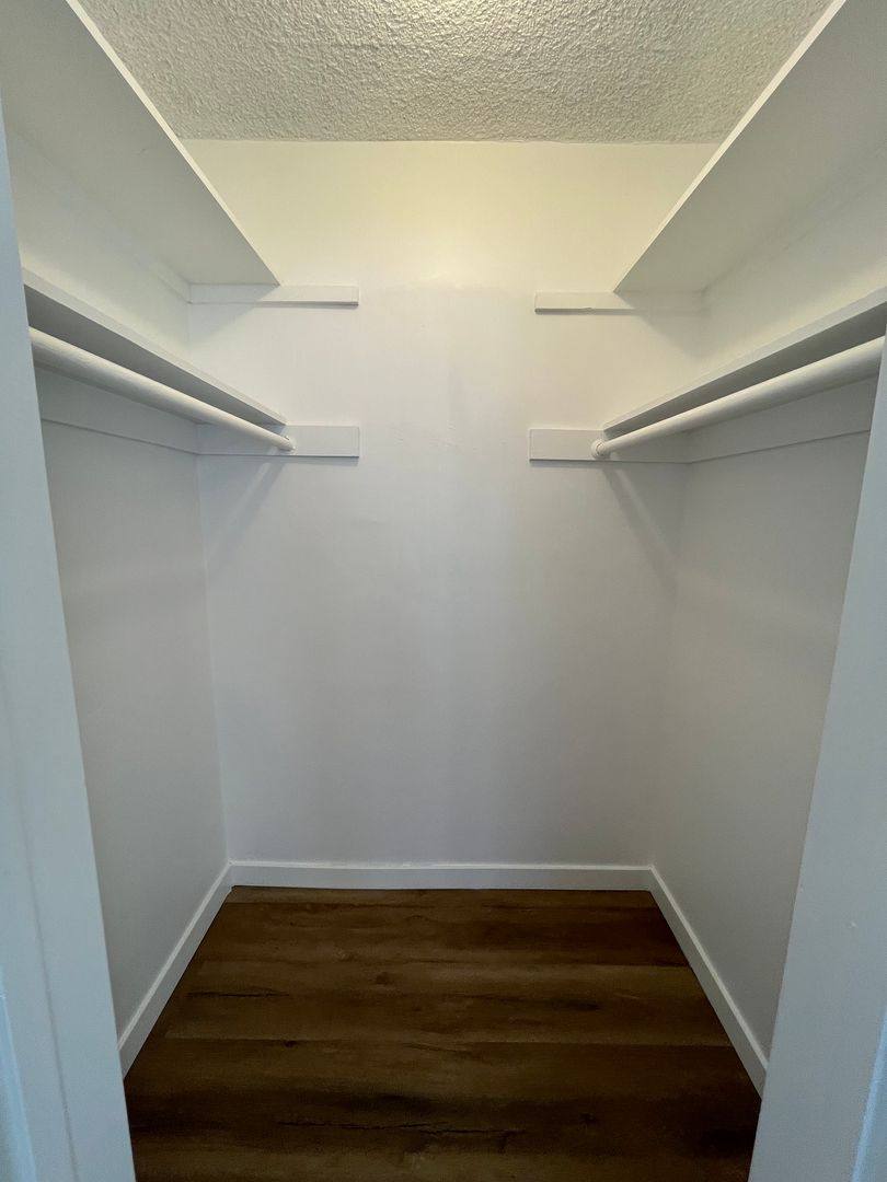Apartment for rent at 524 E Cedar Ave, Burbank, CA 91501