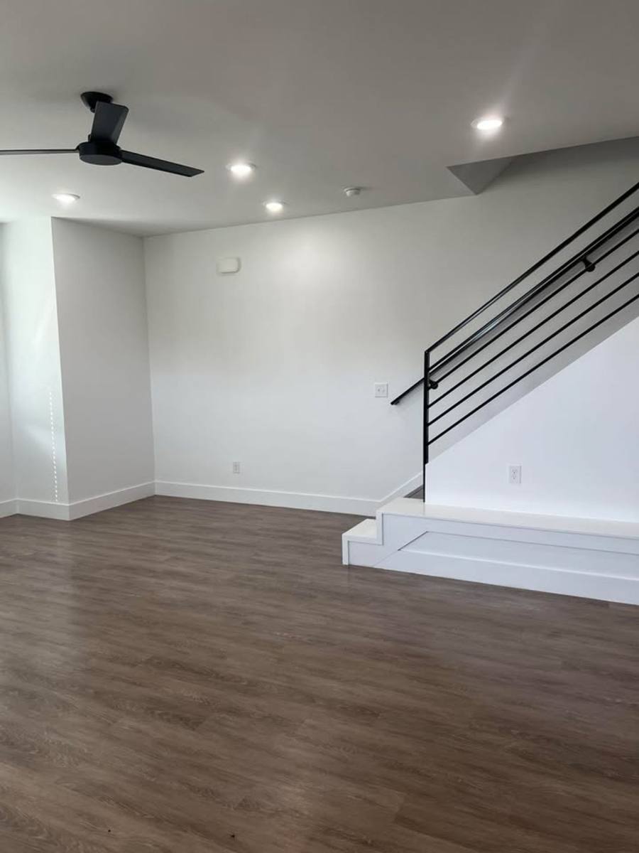 Townhouse for rent at 2nd St & NW Elm Tree Rd, Bentonville, AR 72712