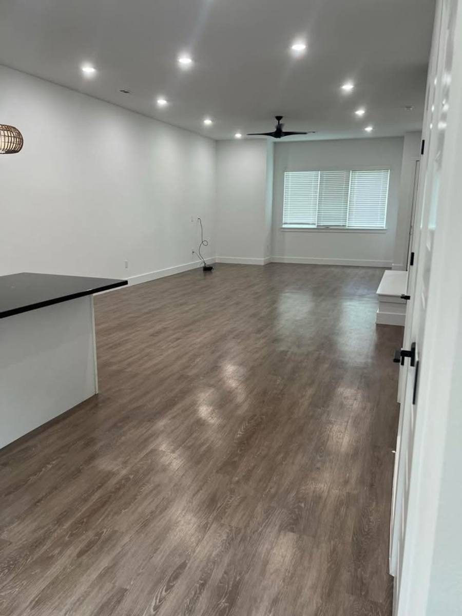 Townhouse for rent at 2nd St & NW Elm Tree Rd, Bentonville, AR 72712