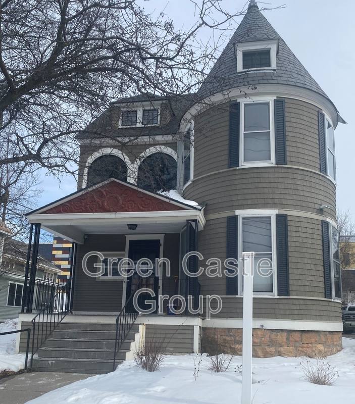 Apartment for rent at 96 S Union St, Burlington, VT 05401