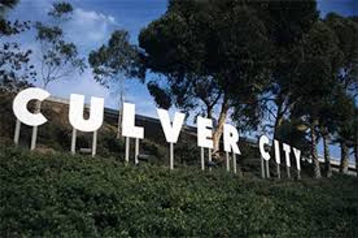 Apartment for rent at 3848 Mentone Ave, Culver City, CA 90232