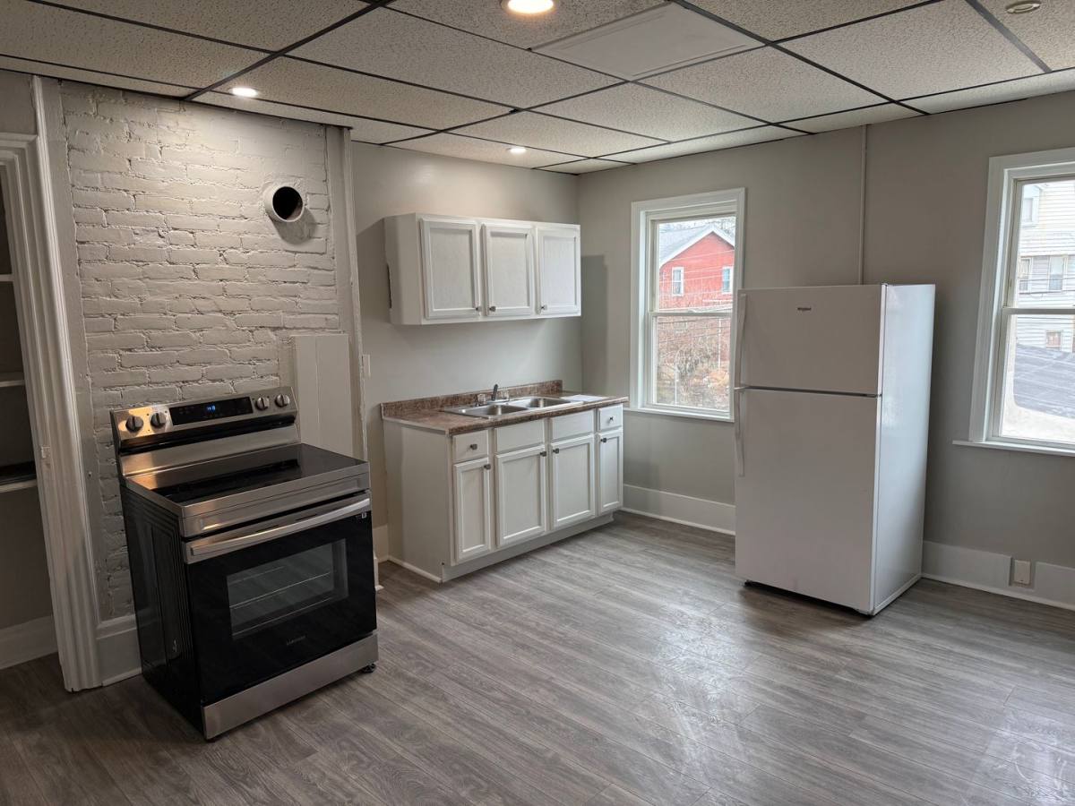 Apartment for rent at 1932 Lowrie St, Pittsburgh, PA 15212