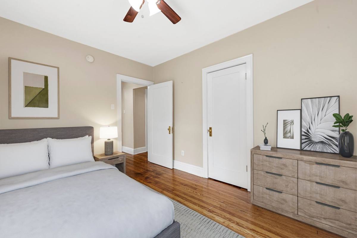 Apartment for rent at 4256-58 Botanical, Saint Louis, MO 63110