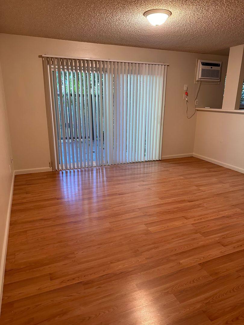 Apartment for rent at 230 J St, Davis, CA 95616