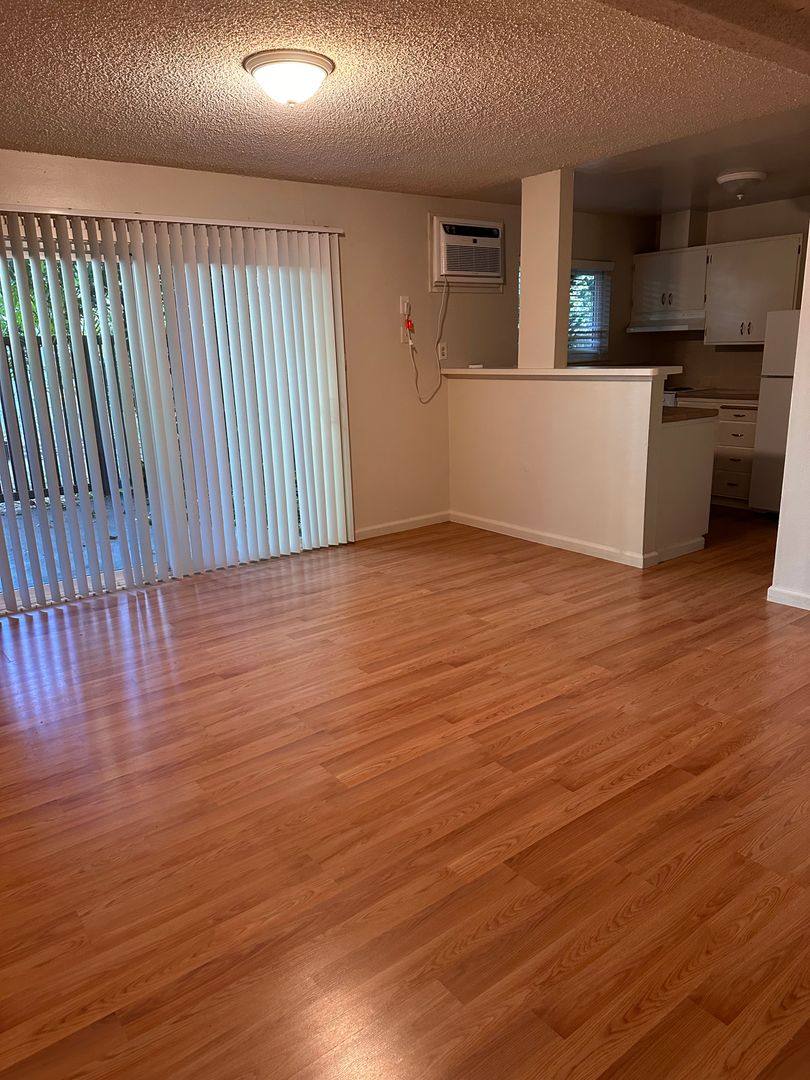 Apartment for rent at 230 J St, Davis, CA 95616
