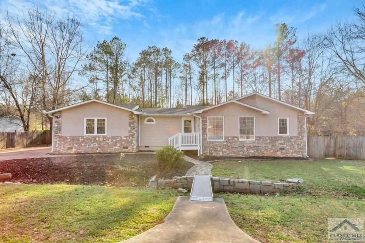 House for rent at 155 Dwight Rd, Athens, GA 30605