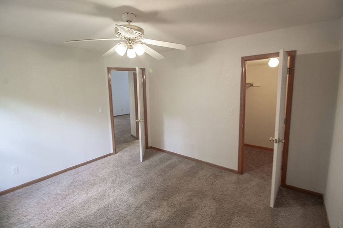 Apartment for rent at 5340 Godas Circle, Columbia, MO 65202