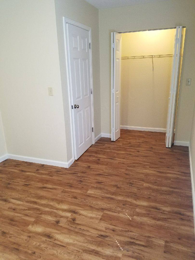 Townhouse for rent at 11925 S 2 Mile Rd, Dexter, MO 63841