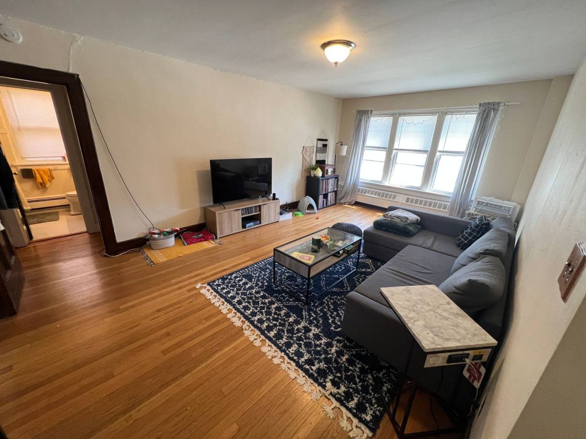 Apartment for rent at 3237 N Oakland Ave, Milwaukee, WI 53211