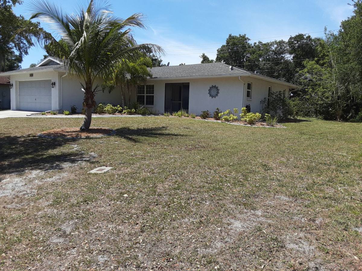 House for rent at 5619 Colonial Oaks Blvd, Sarasota, FL 34232