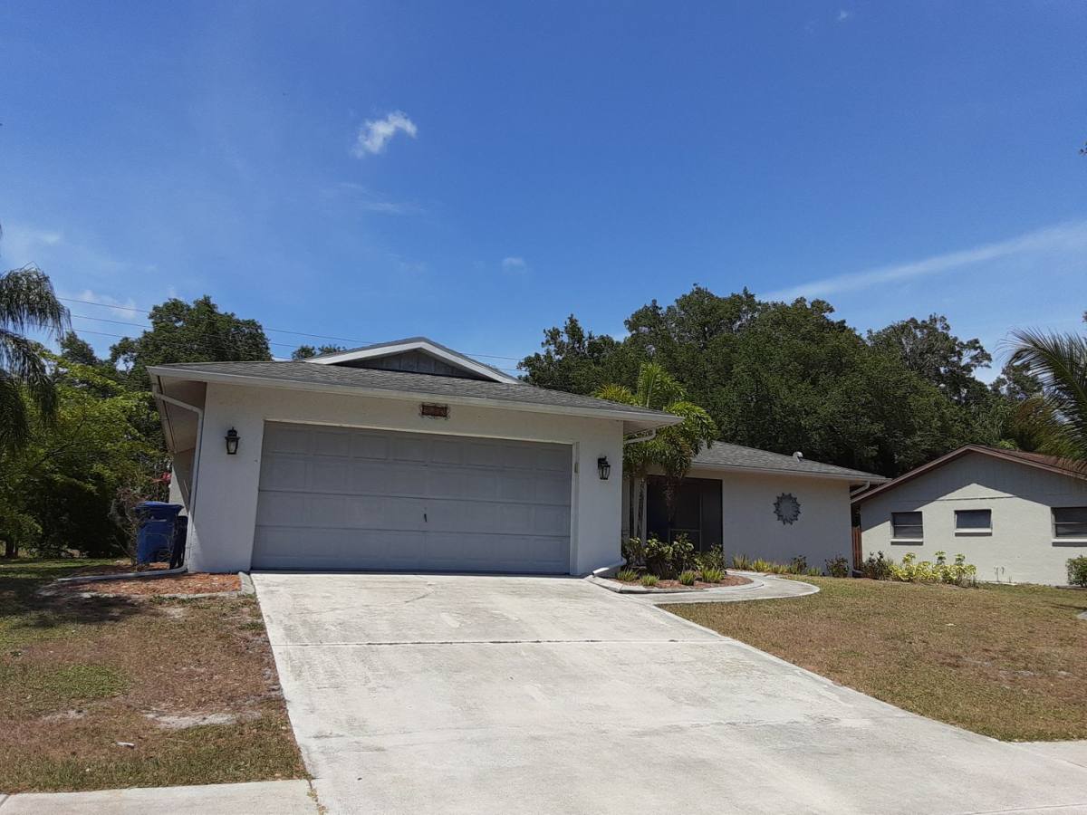 House for rent at 5619 Colonial Oaks Blvd, Sarasota, FL 34232