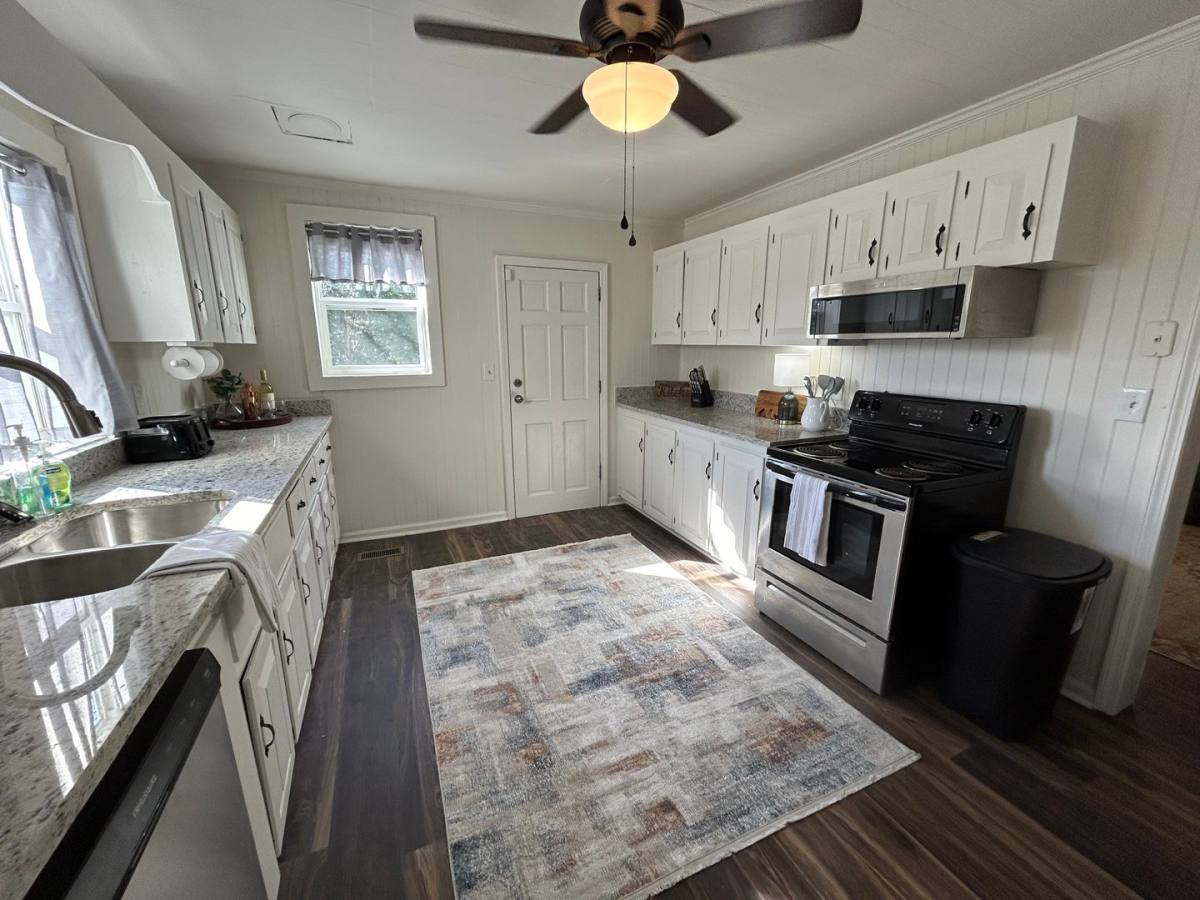 House for rent at 106 Kell St, Ellijay, GA 30540