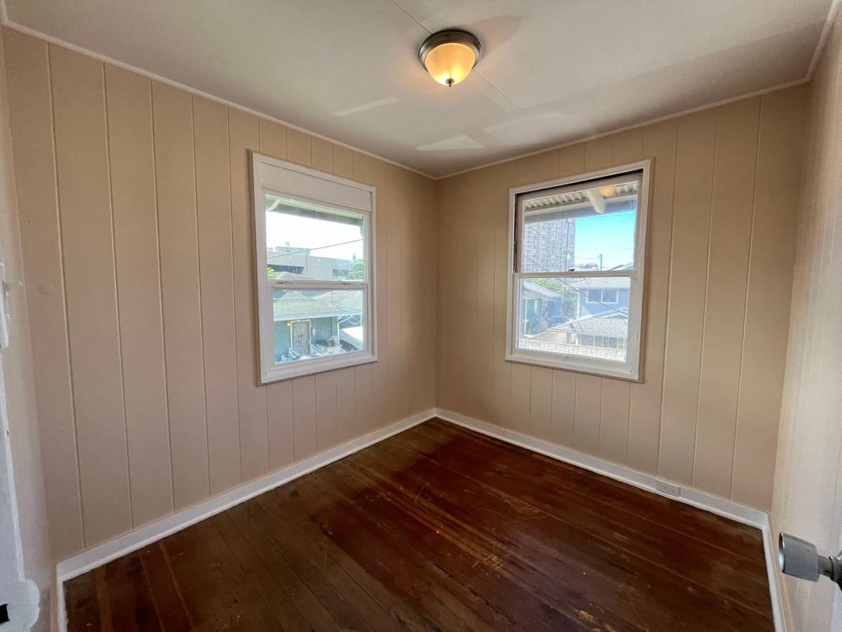 Apartment for rent at 266 N School St, Honolulu, HI 96817