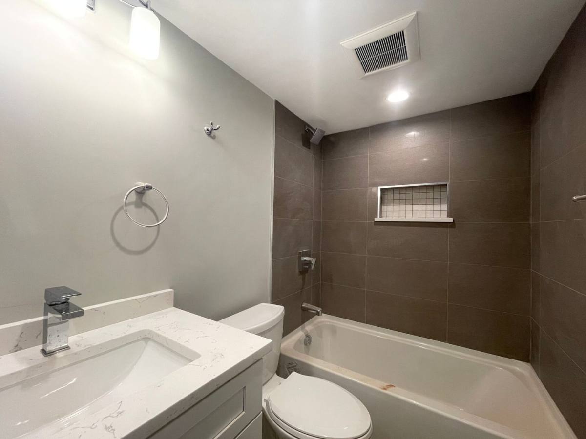Apartment for rent at 211 Boylston St #3, Brookline, MA 02445