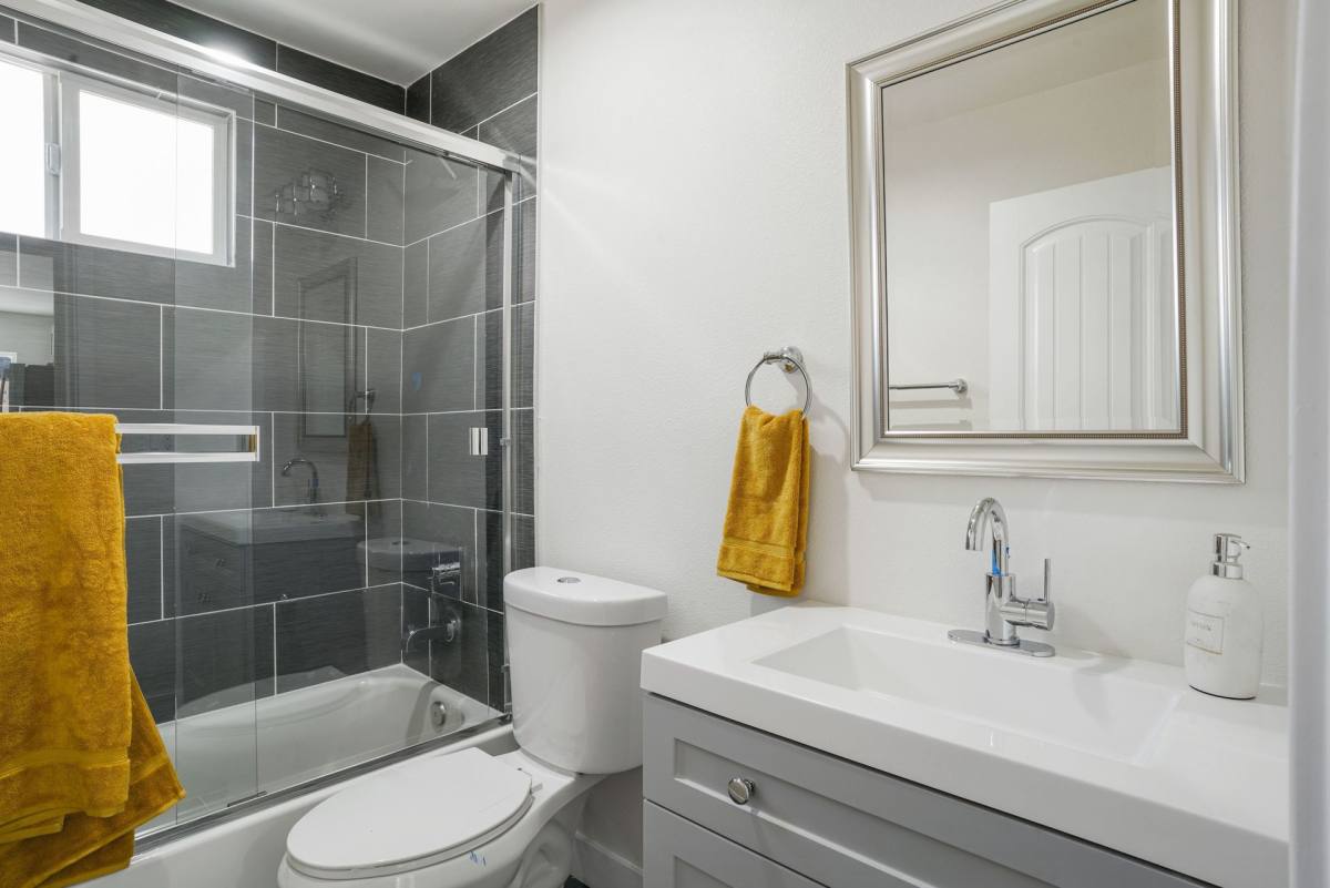 Apartment for rent at 4553 Texas St, San Diego, CA 92116