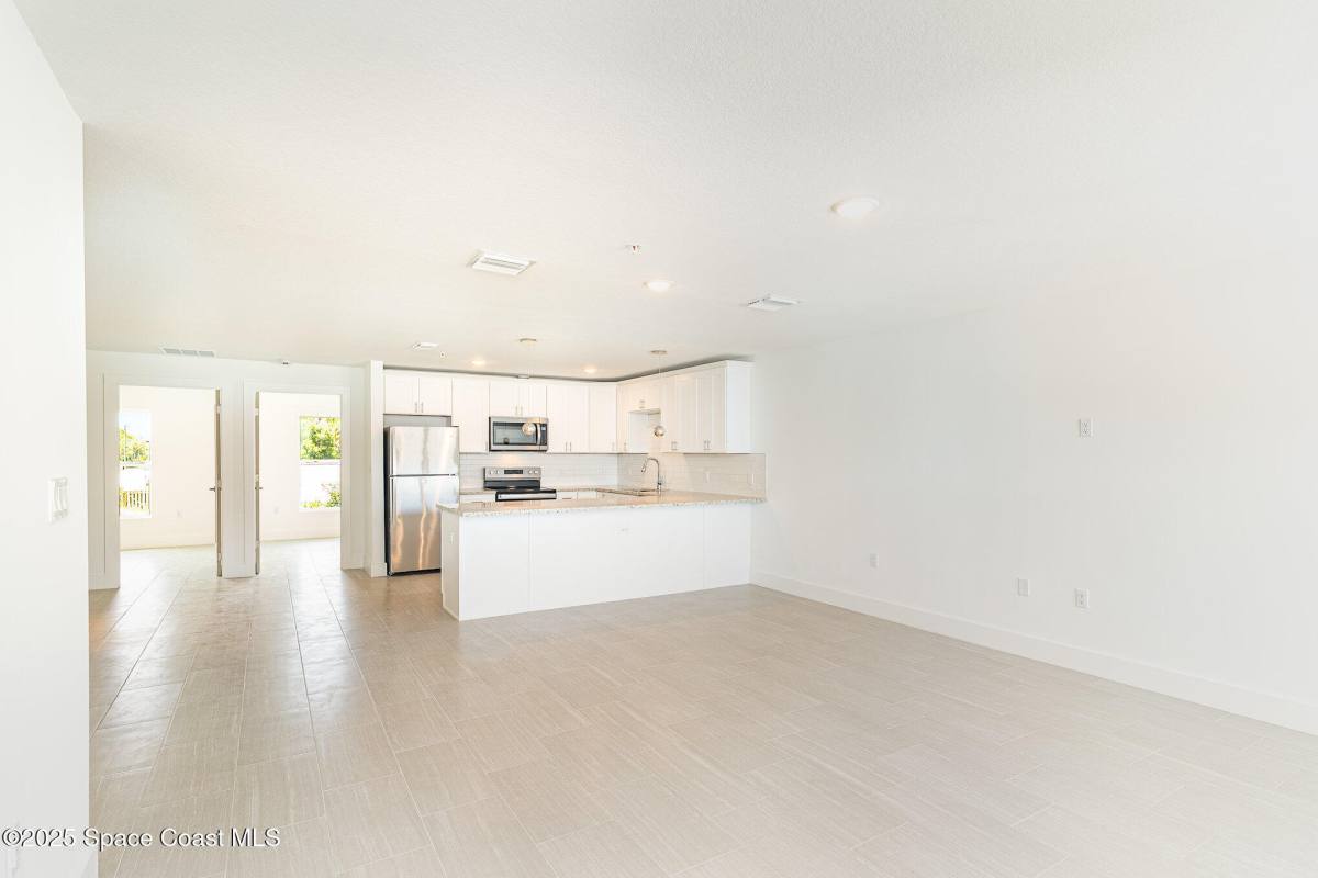 Apartment for rent at 1625 Par St, Palm Bay, FL 32905