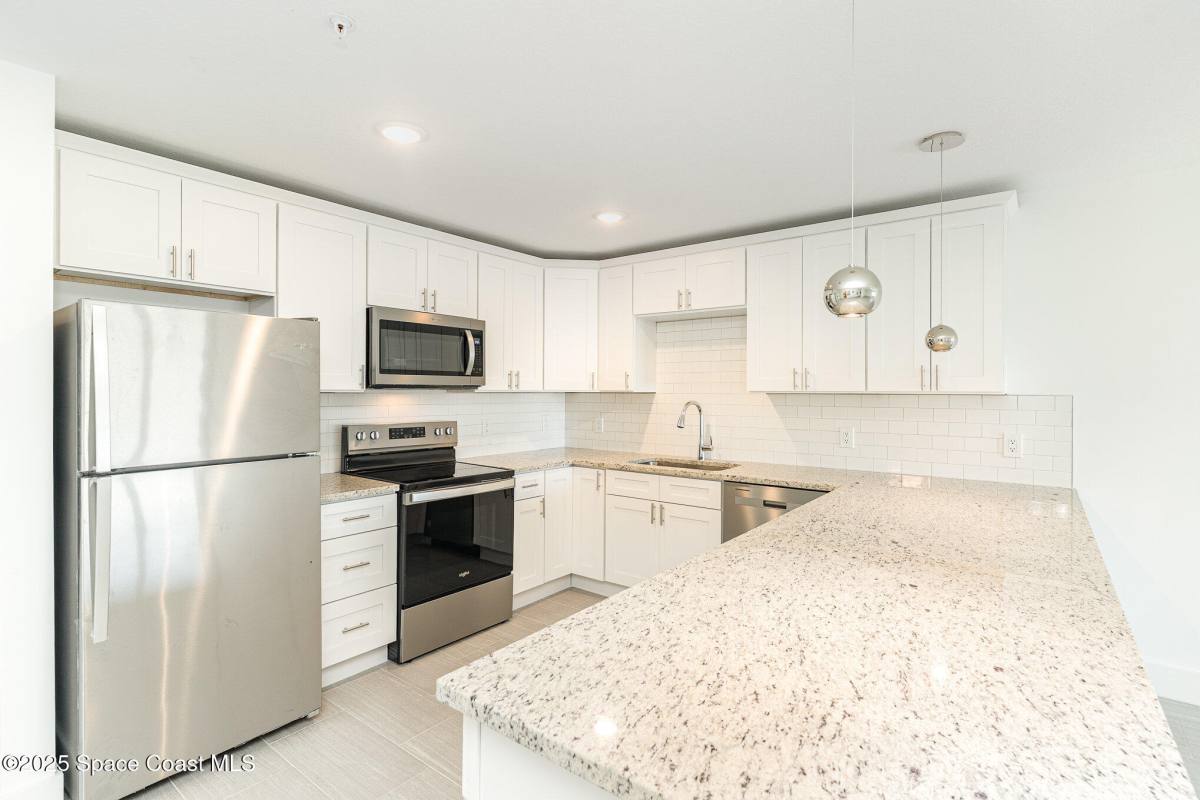 Apartment for rent at 1625 Par St, Palm Bay, FL 32905