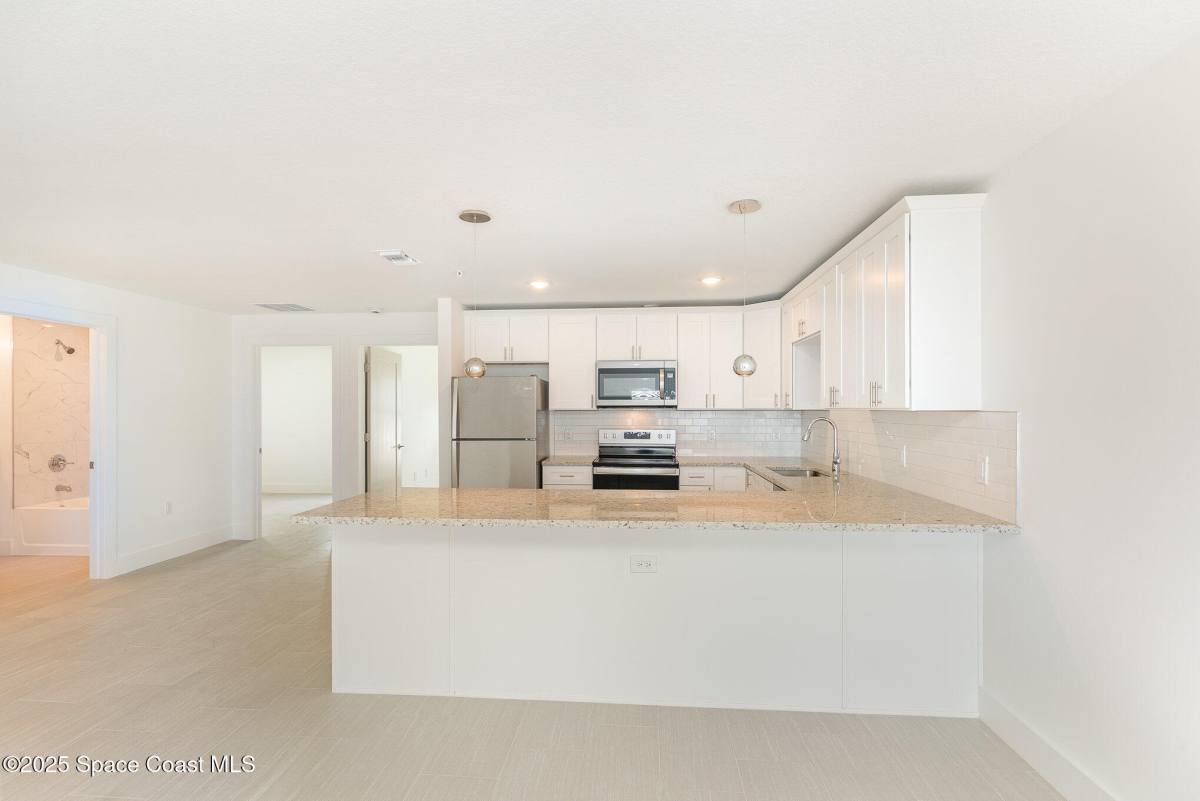 Apartment for rent at 1625 Par St, Palm Bay, FL 32905