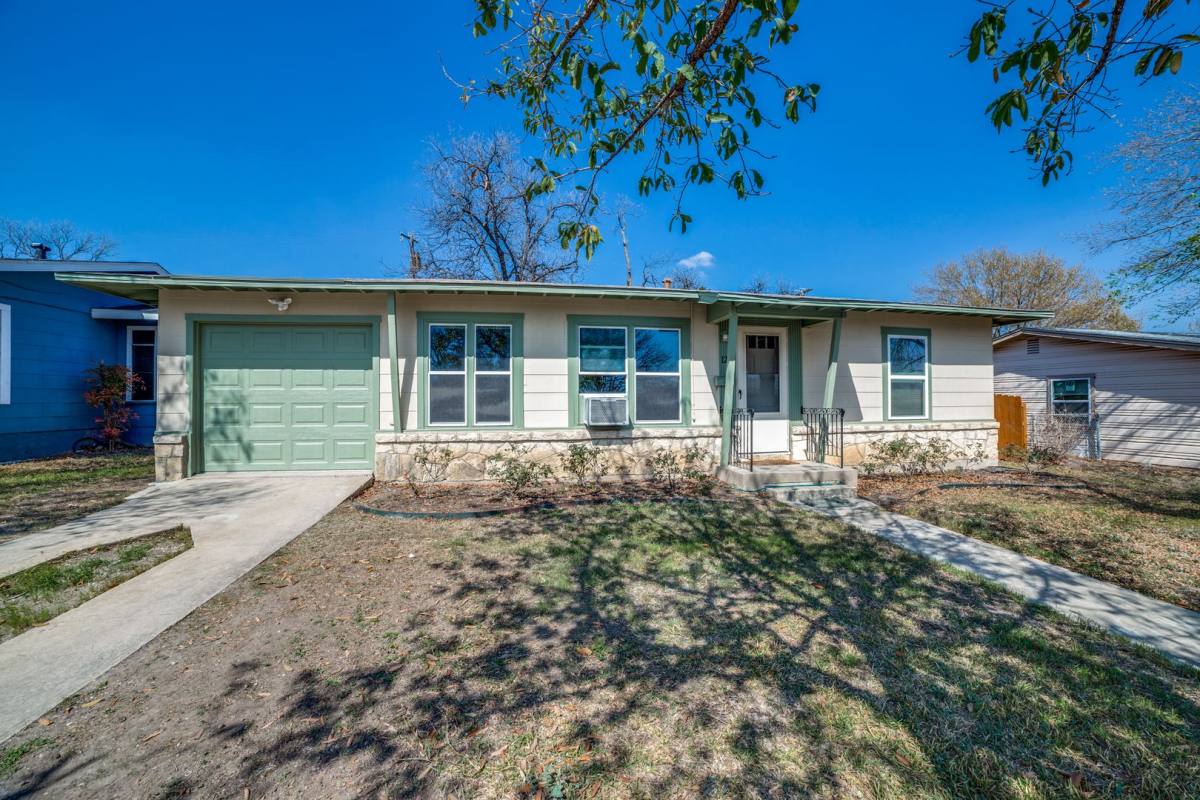 House for rent at 123 Mink Dr, San Antonio, TX 78213