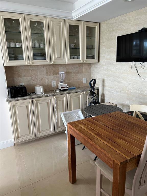 Apartment for rent at 3800 Galt Ocean Dr #1515, Fort Lauderdale, FL 33308