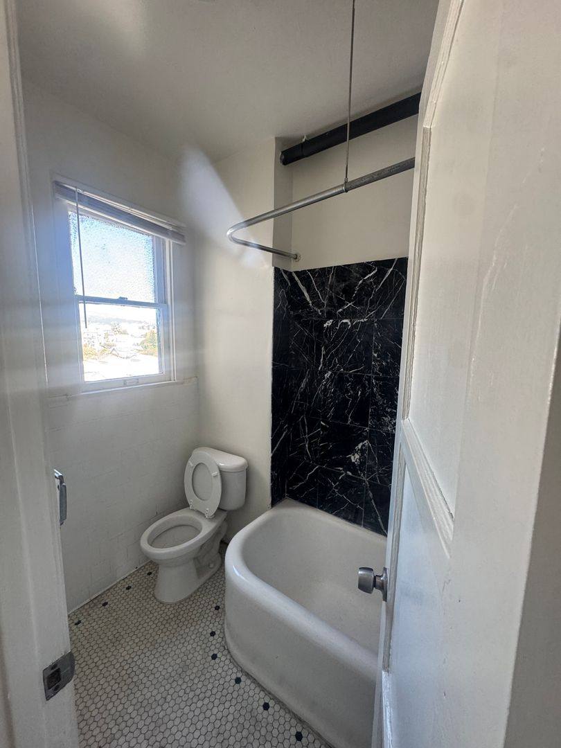 Apartment for rent at 4649 Beverly Blvd, Los Angeles, CA 90004