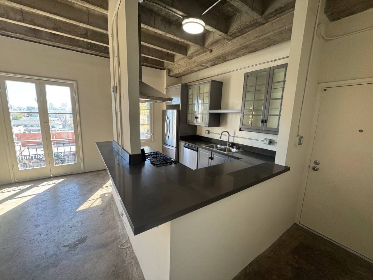 Apartment for rent at 4649 Beverly Blvd, Los Angeles, CA 90004