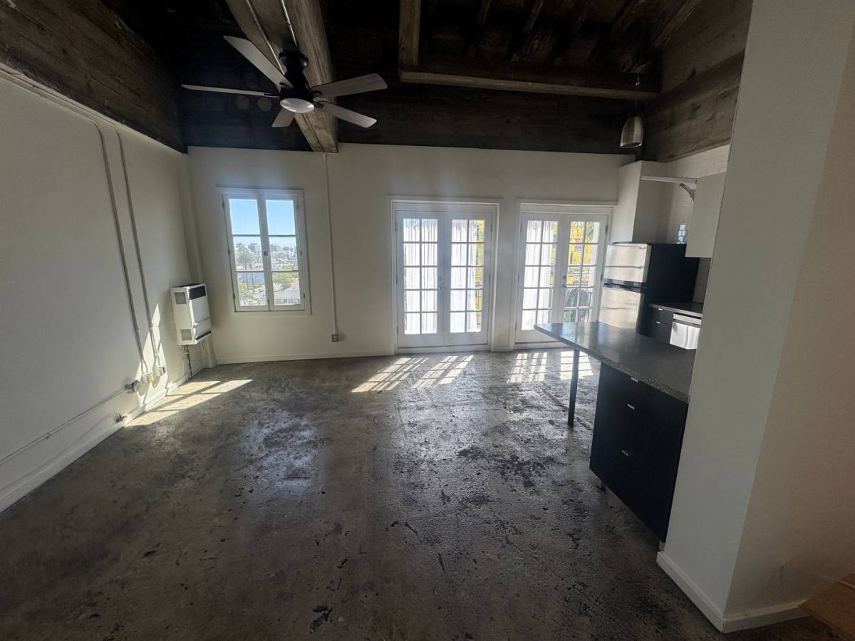 Apartment for rent at 4649 Beverly Blvd, Los Angeles, CA 90004