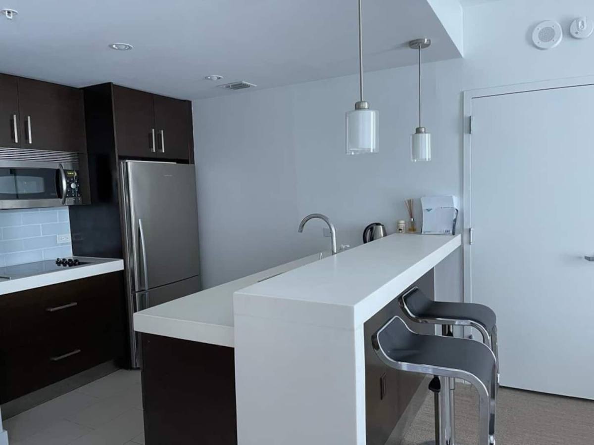 Apartment for rent at 17315 Collins Ave, North Miami Beach, FL 33160