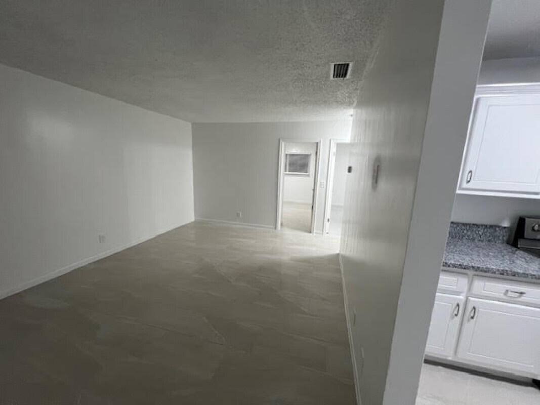Apartment for rent at 1200 S Broadway #209, Lake Worth, FL 33462