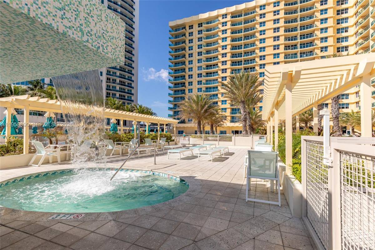 Apartment for rent at 2501 S Ocean Dr #439, Hollywood, FL 33019