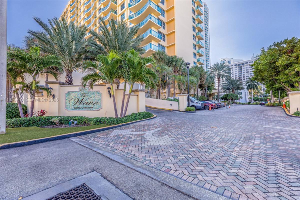 Apartment for rent at 2501 S Ocean Dr #439, Hollywood, FL 33019