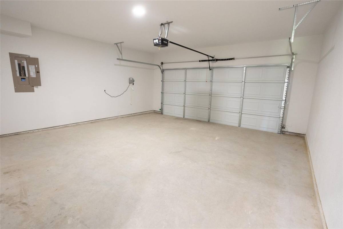 Apartment for rent at 3817 Winfield Ave, Fort Worth, TX 76109
