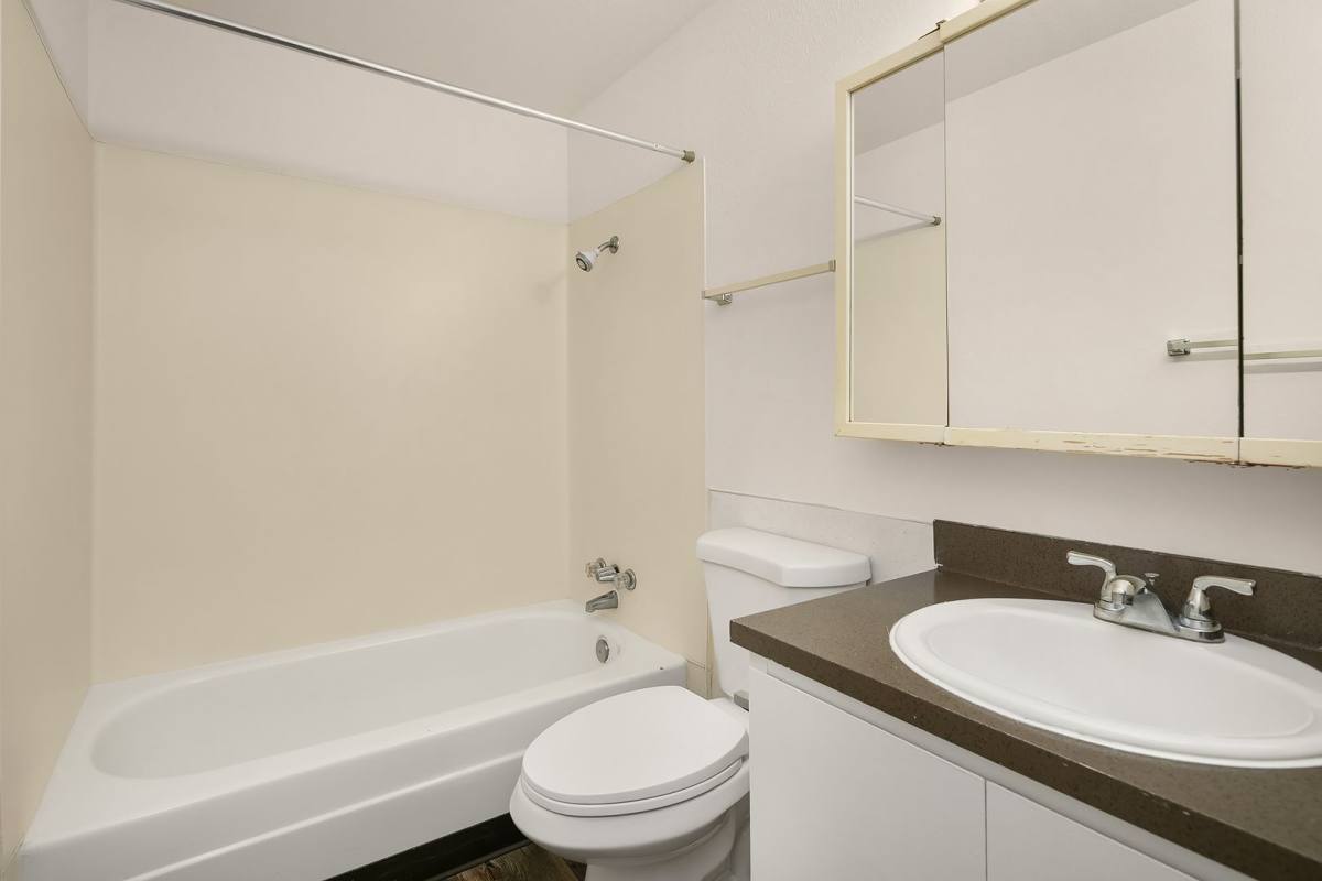 Apartment for rent at 344 7th St SE, Puyallup, WA 98372