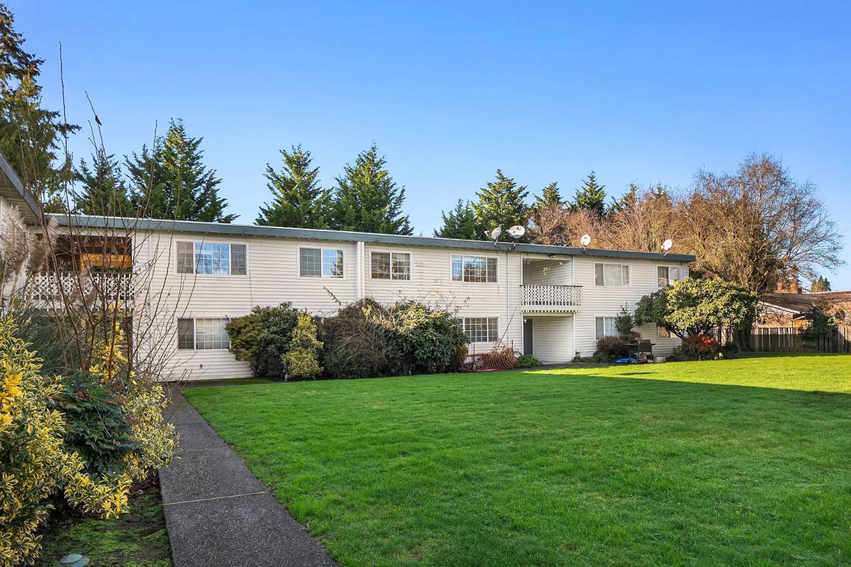 Apartment for rent at 344 7th St SE, Puyallup, WA 98372