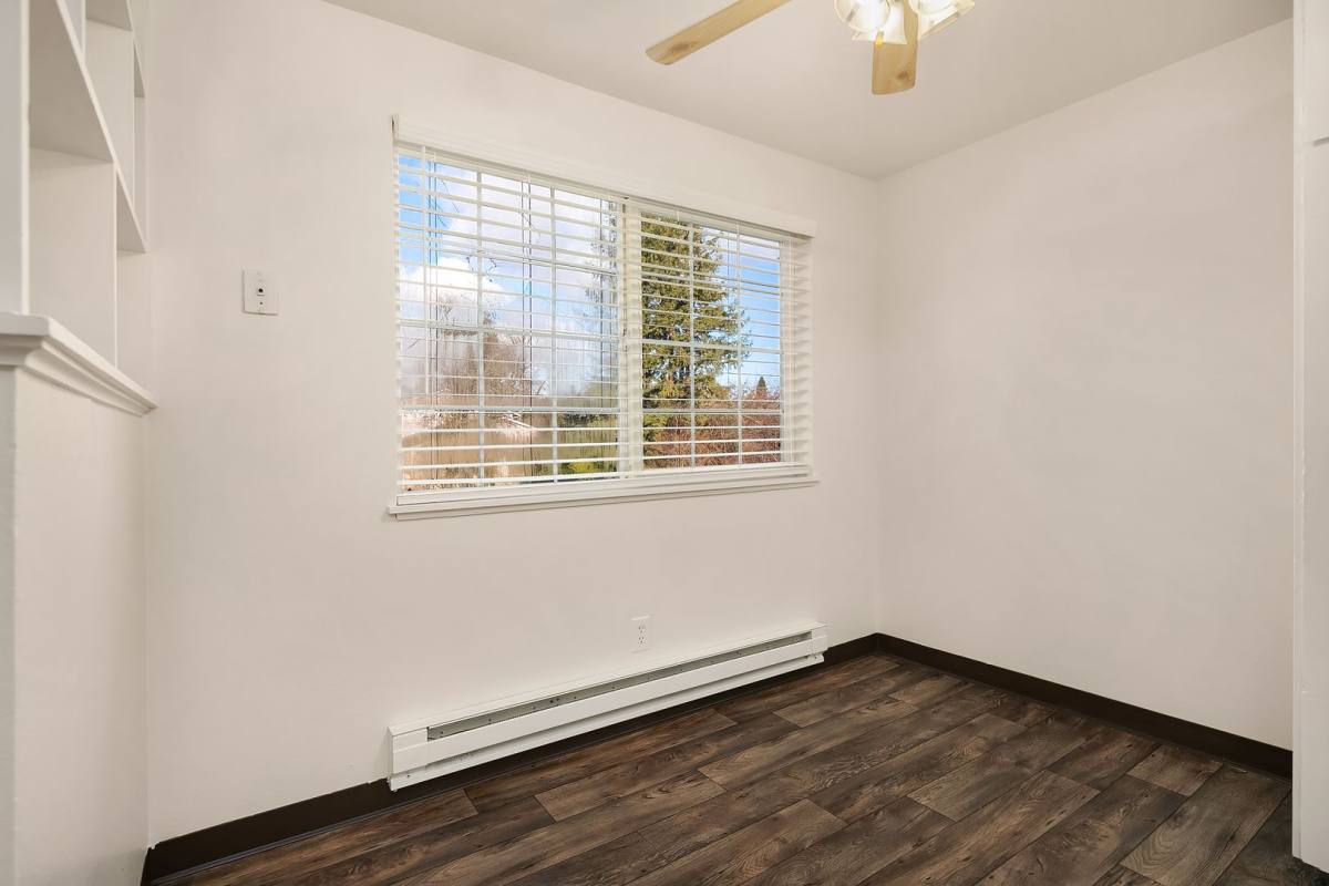 Apartment for rent at 344 7th St SE, Puyallup, WA 98372