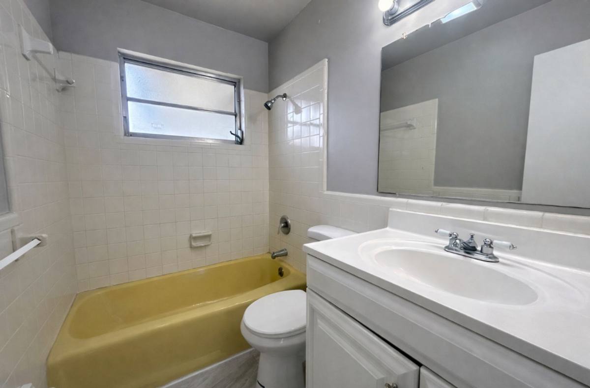 House for rent at 424 Cactus Circle, Lehigh Acres, FL 33936
