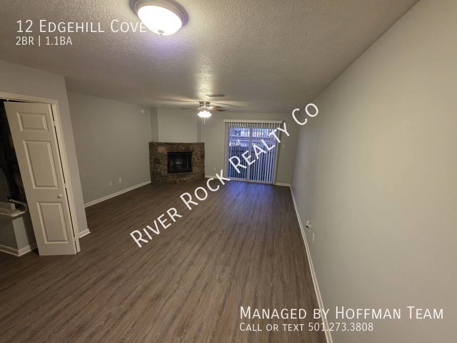 Townhouse for rent at 12 Edgehill Cove, Maumelle, AR 72113