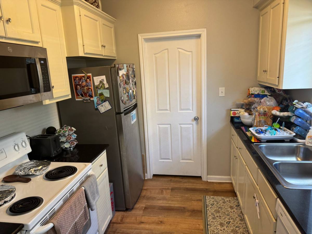 House for rent at 1503 Hollowhill A, Bryan, TX 77802