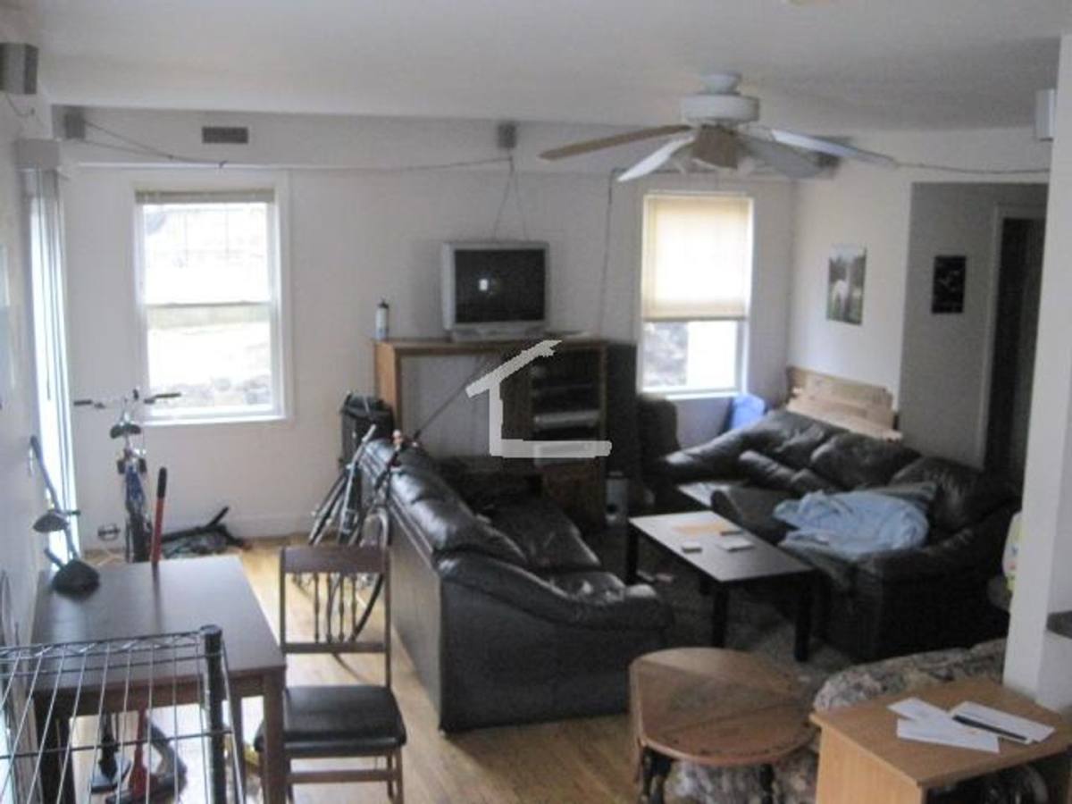 Townhouse for rent at 2 Clevemont St #2, Allston, MA 02134