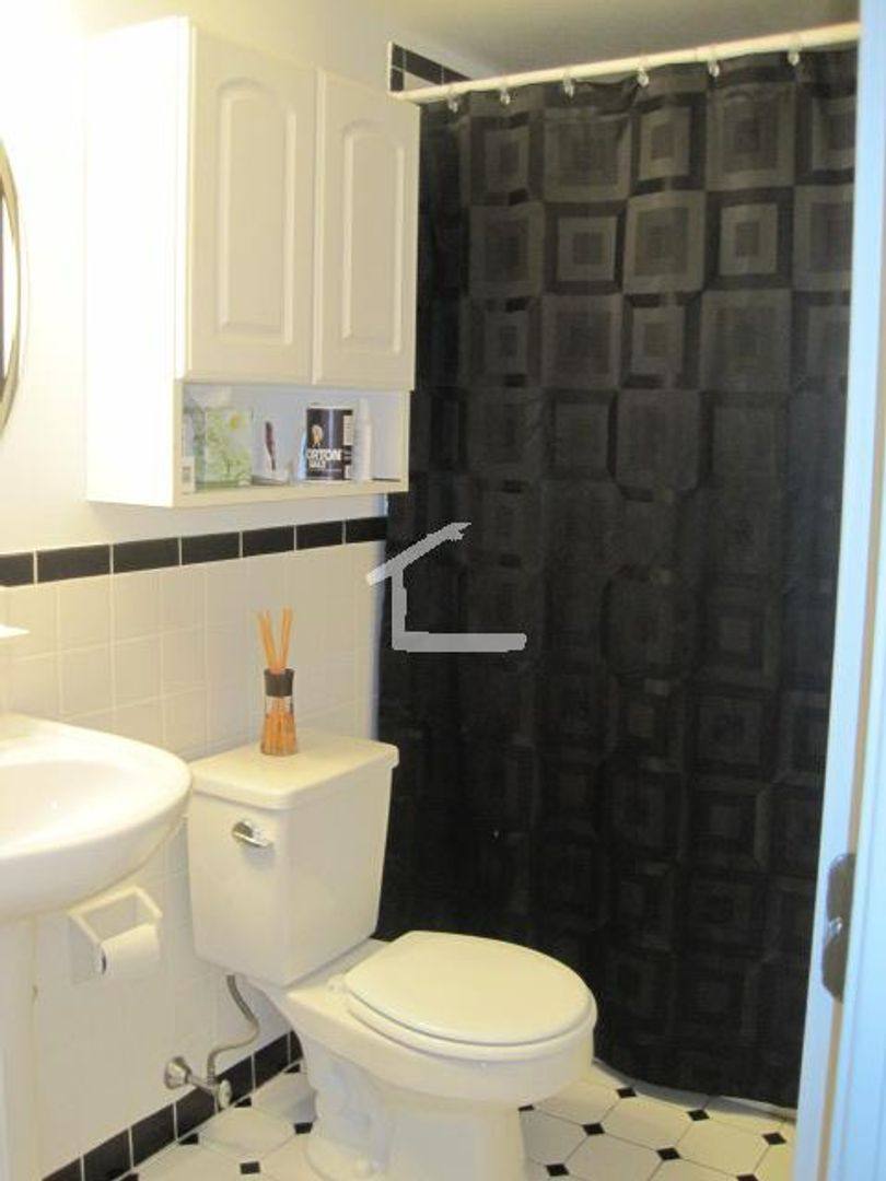 Townhouse for rent at 2 Clevemont St #2, Allston, MA 02134