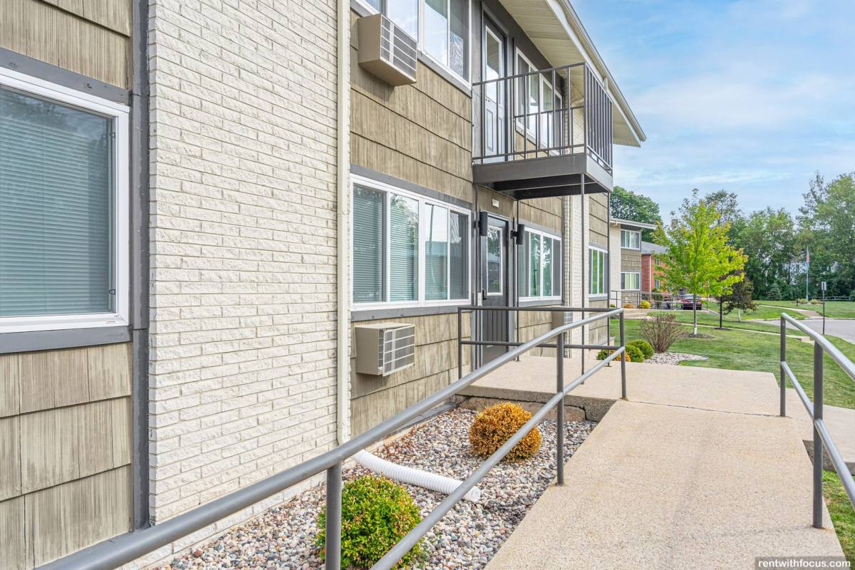 Apartment for rent at 1226 Titan Court, Oshkosh, WI 54901