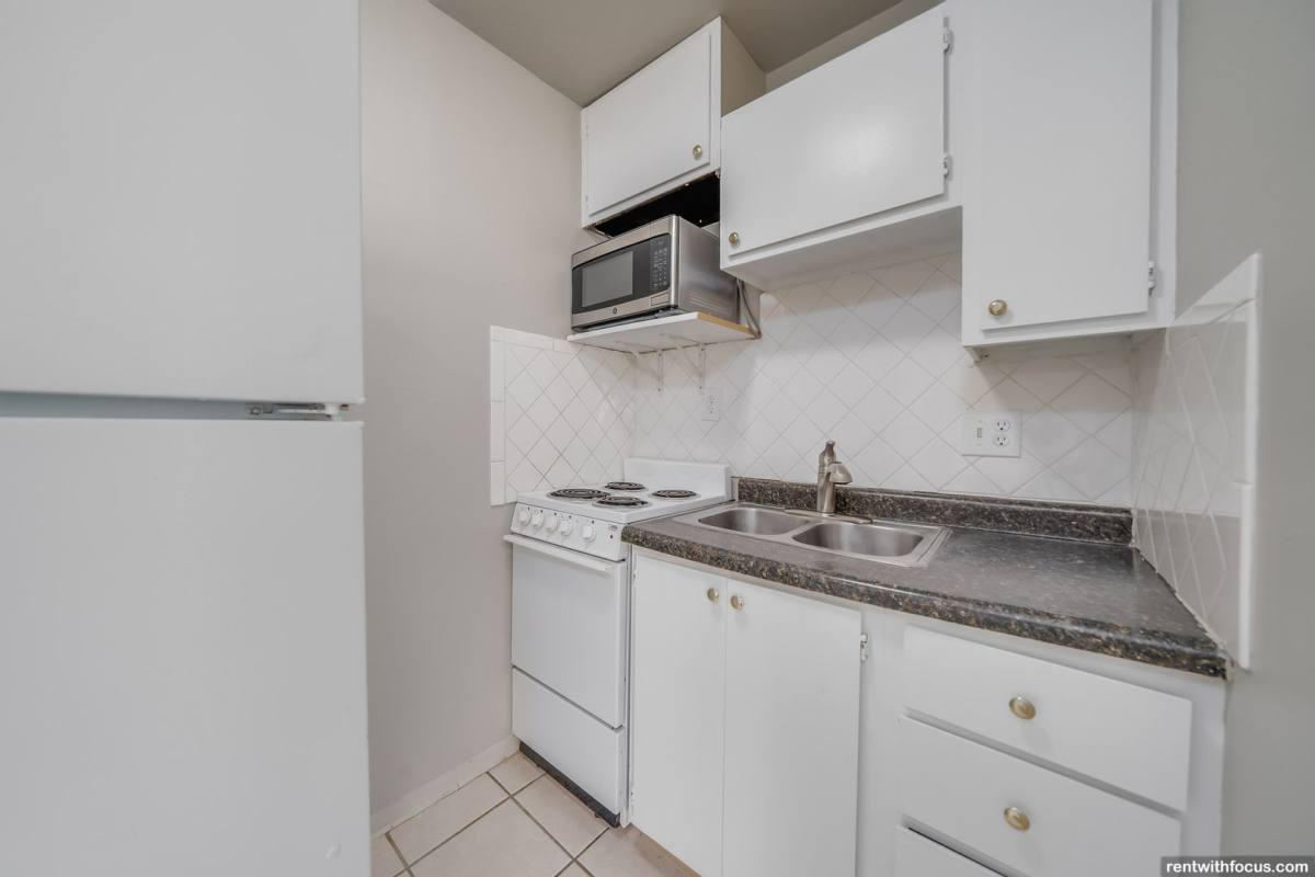 Apartment for rent at 1226 Titan Court, Oshkosh, WI 54901