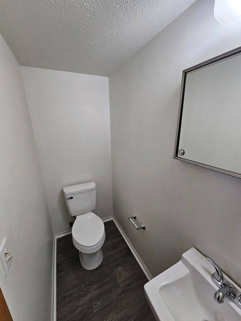 Townhouse for rent at 71-127 E Sprague Rd, Independence, OH 44131