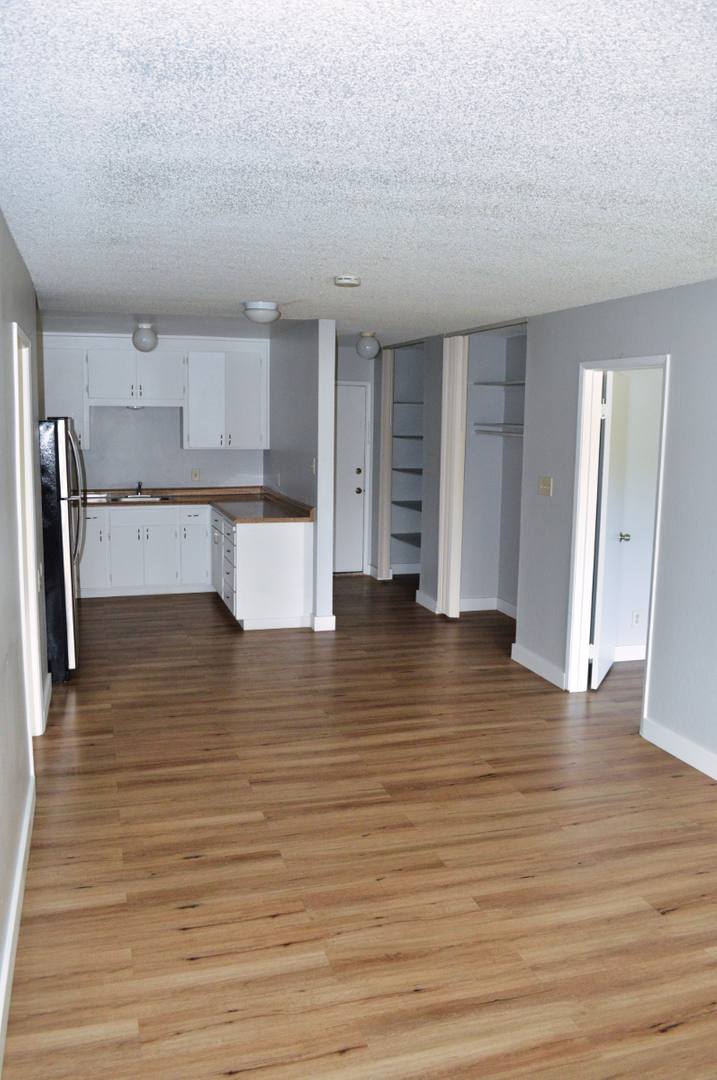 Apartment for rent at 148 E William St, San Jose, CA 95112