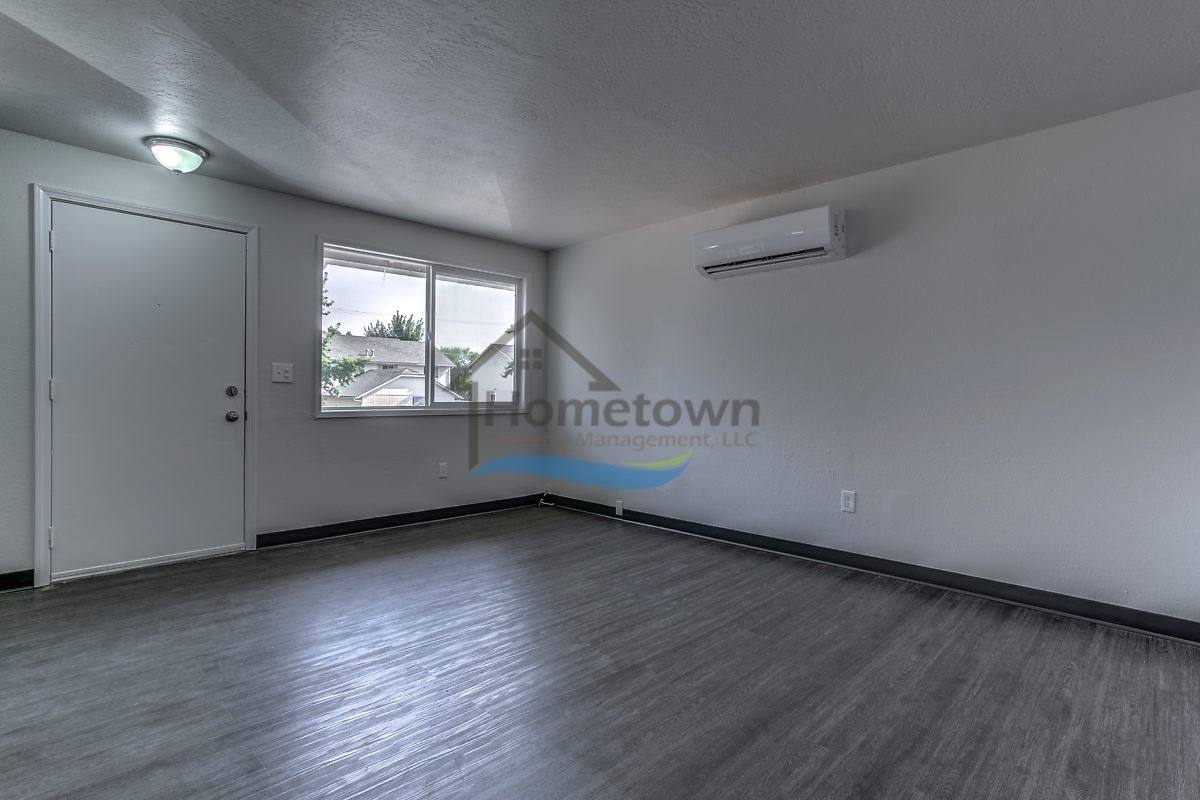Apartment for rent at 110 E Borah Ave, Coeur D Alene, ID 83814