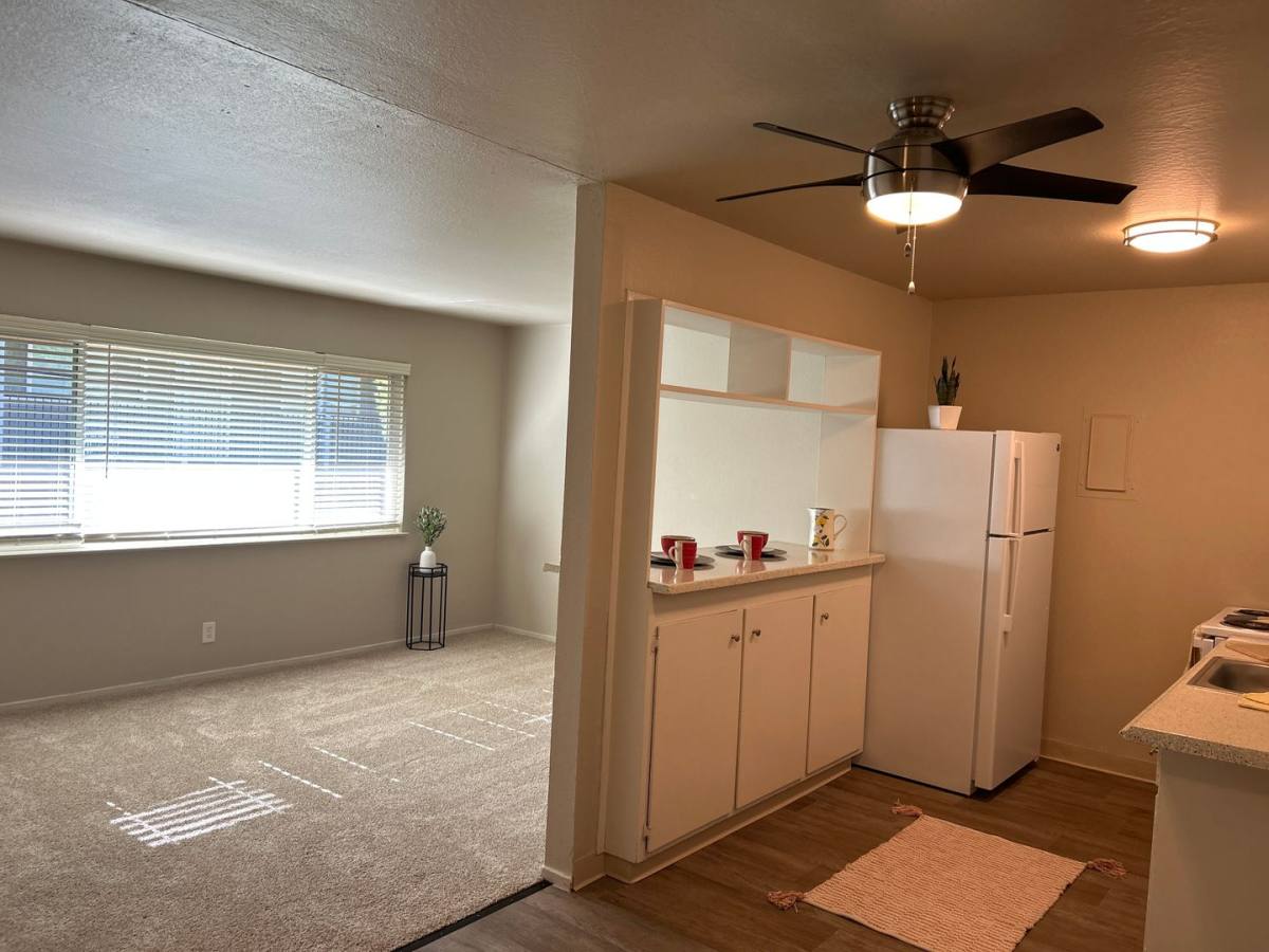 Apartment for rent at 2941 Marconi Ave, Sacramento, CA 95821