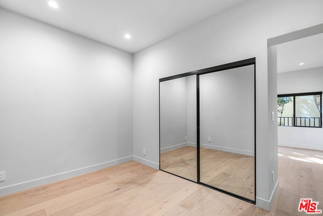 Apartment for rent at 12320 Montana Ave #109, Los Angeles, CA 90049